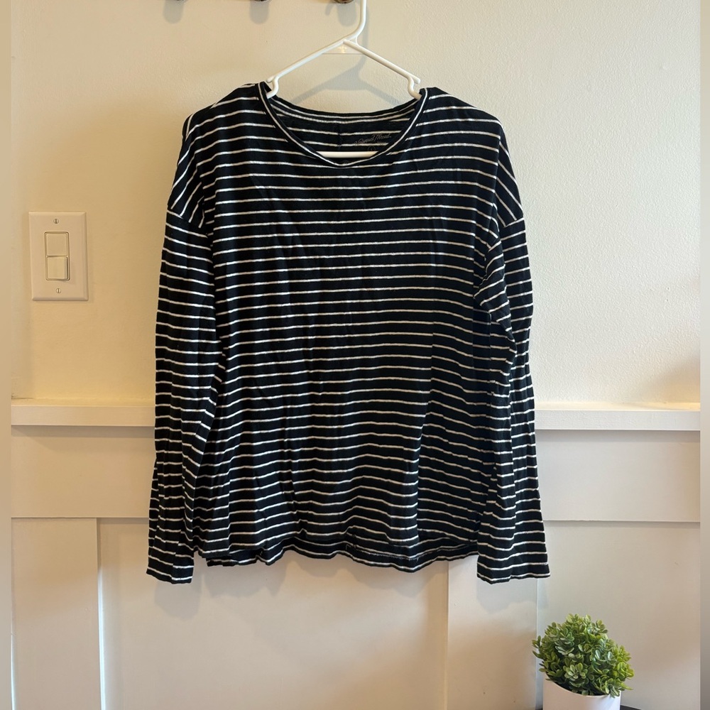 Universal Thread Black and White Striped Top
